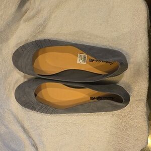 American Eagle black flats slip on shoes with  material 13 wide